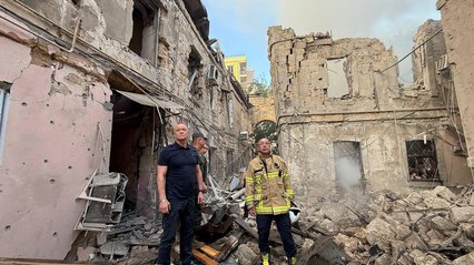 В Одесі 13 поранених, зруйнований інклюзивний центр, під завалами шукають людей