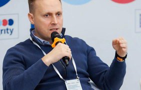 Укладення угод за окупаційними законами та звʼязки з проросійськими політиками, – ЗМІ про претендента на голову БЕБ Скомарова