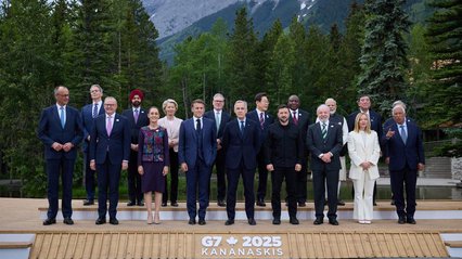 Зеленський достроково залишив саміт G7 - WSJ