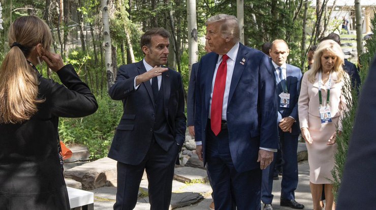 Макрон і Трамп