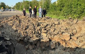 Війська рф атакували Харків ракетами та дронами