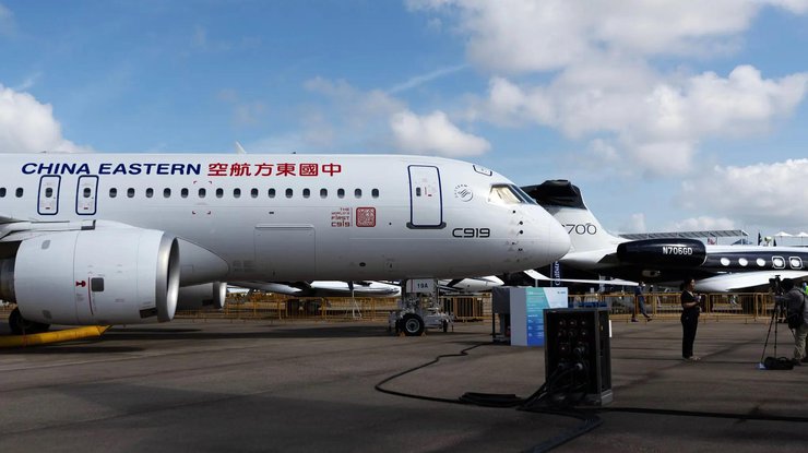 Китайські лайнери С919