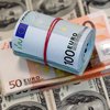 Долар різко зріс на тлі загострення війни на Близькому Сході