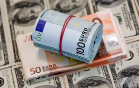 Долар різко зріс на тлі загострення війни на Близькому Сході