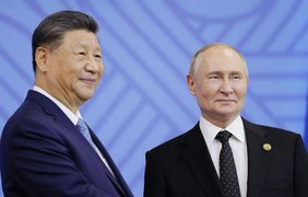 Китай міг передати росії летальну зброю - The Economist