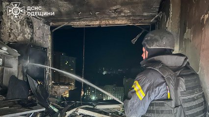Масована атака на Одесу: понад 10 влучань, постраждали рятувальники