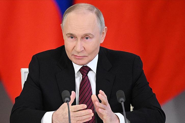 російський диктатор володимир путін знову озвучив низку ультимативних вимог до України. Він закликав Київ визнати результати так званих "референдумів" на окупованих територіях.