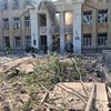Білгород-Дністровський атакували балістикою, під завалами ліцею можуть бути люди
