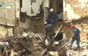 Загинули цілі сім'ї: як оговтується Київ після атаки