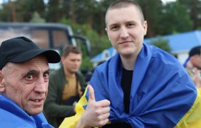 В Україну повернули військовополонених