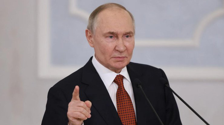 путін зменшує витрати на армію