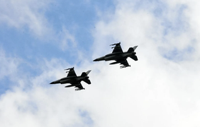 Під час відбиття російської атаки загинув льотчик F-16 