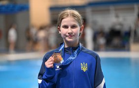 Українська юніорка Вероніка Андращук відмовилась від фото з росіянками на ЧЄ зі стрибків у воду