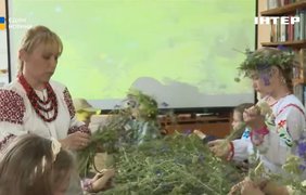 Вижили в окупації: як переселенці з Маріуполя відроджують традиції