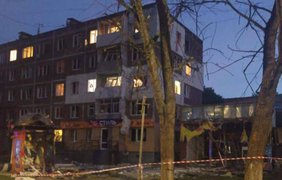 Ніч терору в Чернігові: пошкоджені будинки, школа і магазини