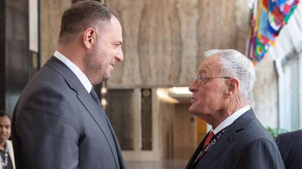 Єрмак зустрівся із Келлогом у США