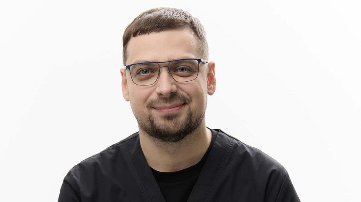 Денис Лебедєв, косметолог клініки LITA PLUS