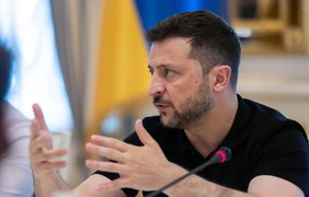 Зеленський підписав закон про зарплати чиновників: що зміниться