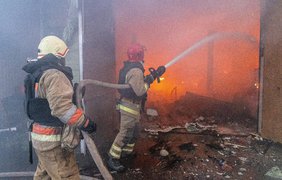 рф вдарила дроном "Молнія" по заправці у Харкові