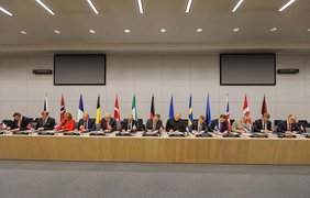 США пропускають "Рамштайн", але не виходять зі співпраці з європейцями - Подоляк