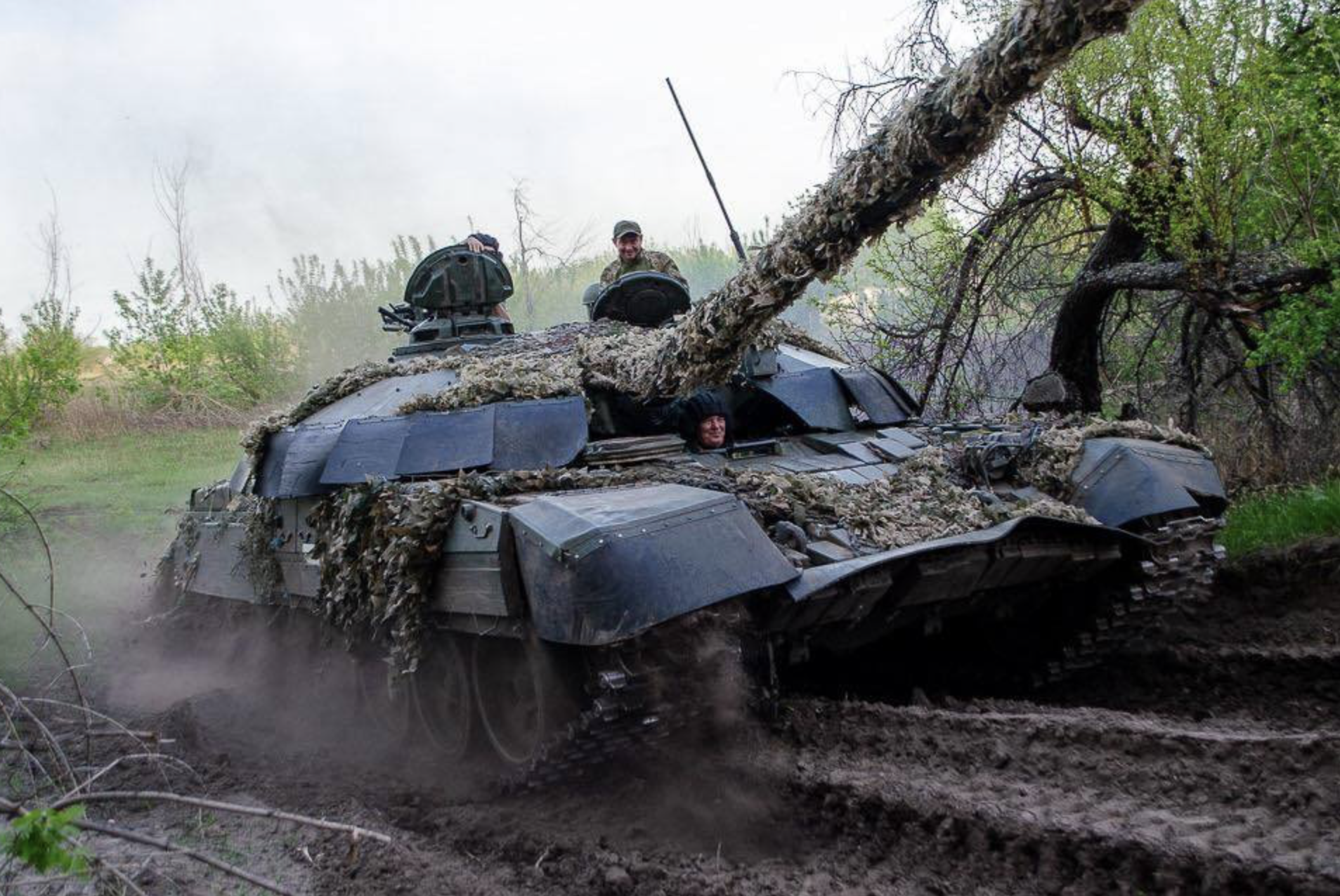 Українські захисники продовжують стримувати натиск ворога