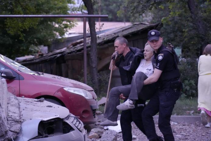 У Луцьку внаслідок атаки рф 6 червня була пошкоджена багатоповерхівка