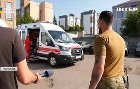 Черкаські медики придбали автівку колезі в 3 ОШБр на передову