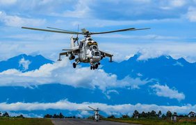 Під час нічного обстрілу росіяни атакували один з військових аеродромів