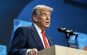 Трамп заявив, що США постачатимуть зброю Україні через НАТО