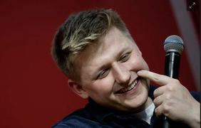 У Німеччині судитимуть коміка, який пожартував про замах на Трампа