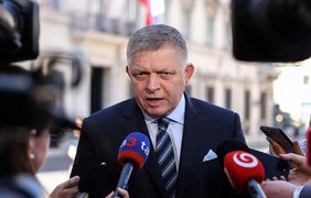 "Хочемо газ від путіна": Словаччина знову зриває санкції ЄС