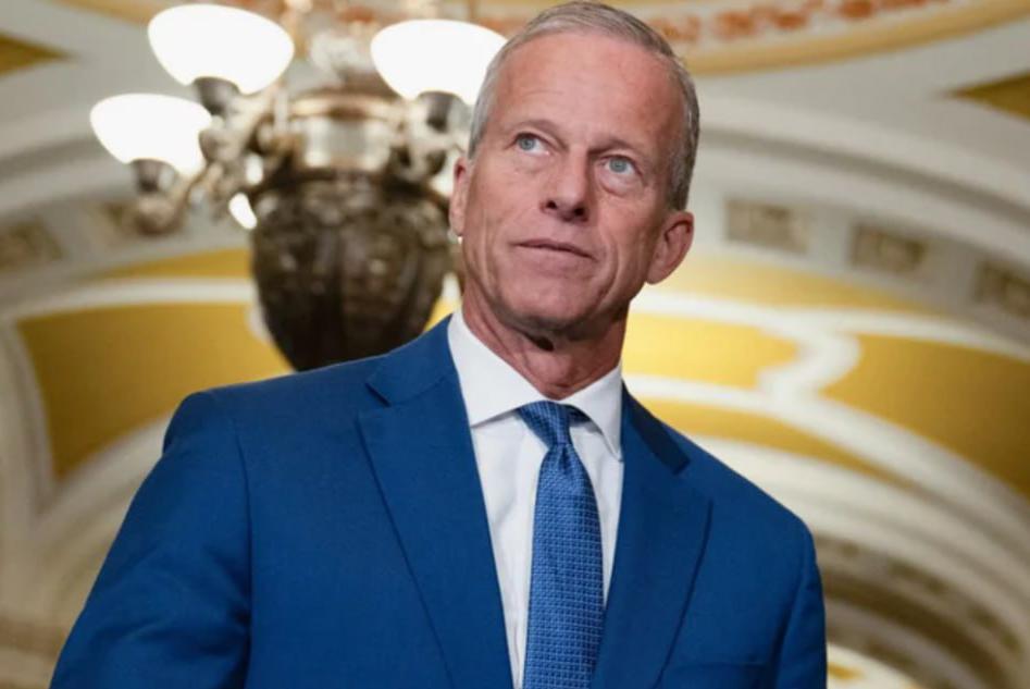 Сенат США тимчасово відклав розгляд законопроєкту про посилення санкцій проти росії та покупців її енергоносіїв. 