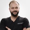 Чоловіча пластика: як хірургія допомагає підкреслити маскулінність