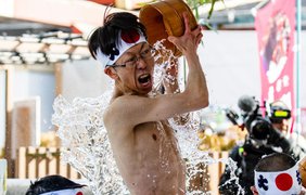 Холодна вода лікує: як моржування знімає тривогу