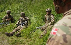 У Данії з 1 липня запровадили військовий обов'язок для жінок
