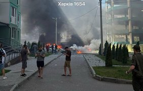 росіяни вдарили КАБами по центру Харкова: постраждали немовлята