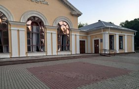 Кропивницький атакували дрони рф: пошкоджена філармонія