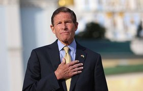Сенат США тисне на Трампа: "путін не заслуговує додаткового часу"