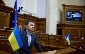 "Слуга народу" Костюк заявив про вихід з франкції