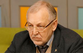 На журналіста Макарова ніхто не нападав, він порізав себе сам - Нацполіція