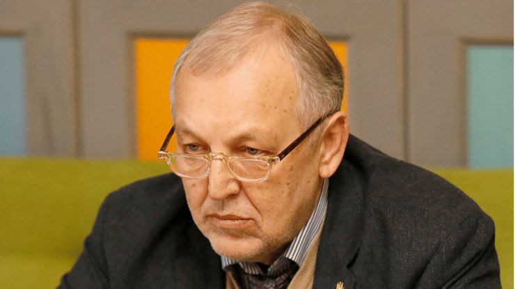 Юрій Макаров