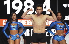 Ексчемпіона WBC Хуліо Сесара Чавеса-молодшого депортують зі США
