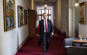 У Чехії хакер і міністр юстиції поділили мільярд крон у біткоїнах