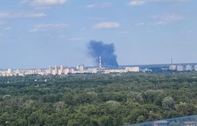 "Територія не належить до ТЕЦ-6": у ДСНС розповіли про пожежу на Троєщині