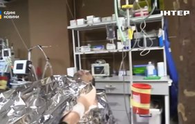 Без сну і страху: як медики на фронті витягують бійців із того світу