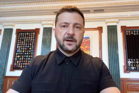 Володимир Зеленський оголосив про запровадження нового санкційного пакету, спрямованого на блокування російських фінансових і криптовалютних схем, які використовуються для підтримки війни.