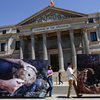 Правляча партія Іспанії заборонила своїм чиновникам платити за сексуальні послуги