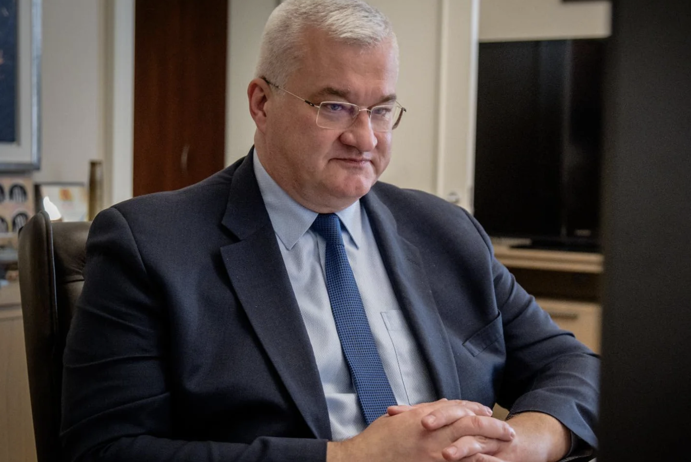 Міністр закордонних справ України Андрій Сибіга повідомив, що президент Володимир Зеленський планує провести ротацію керівників низки закордонних дипломатичних представництв, зокрема у США