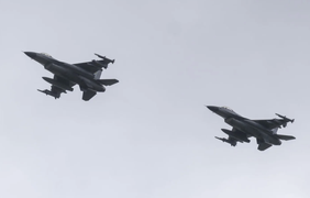 Чехія підготує вісім українських пілотів на винищувачах F-16