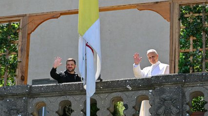 Зеленський зустрівся з Папою Римським